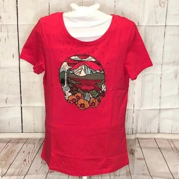 Saturday Market Tops - Saturday Market Tee, Pink, size Medium NWOT